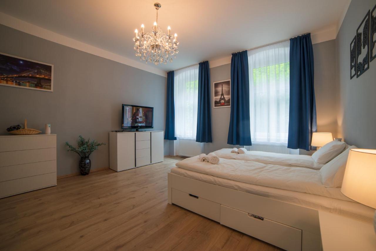 Top Class Apartments In Carlsbad Карлови Вари Екстериор снимка
